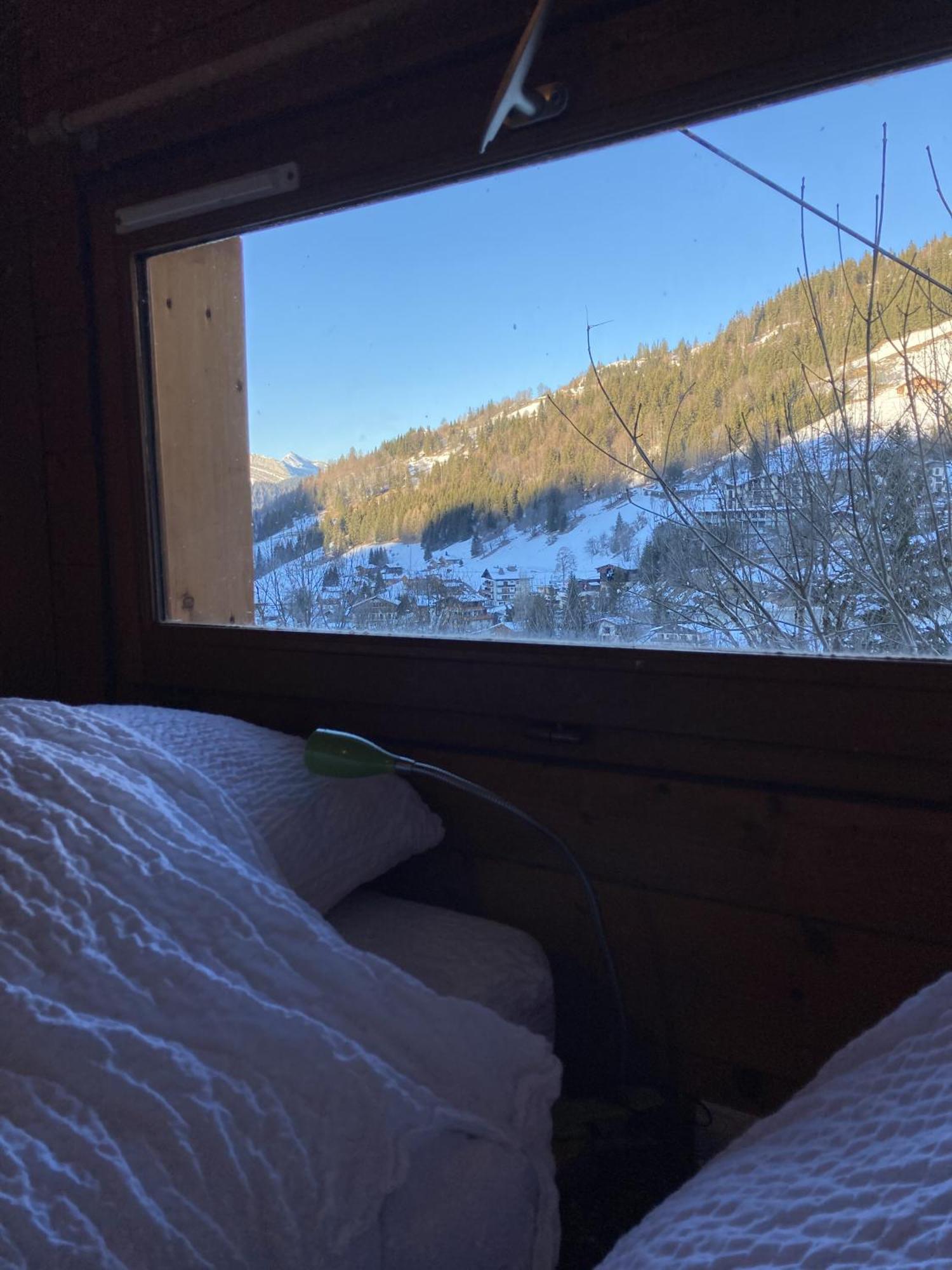 Auberge De Jeunesse Hi Ла-Клюсаз Экстерьер фото