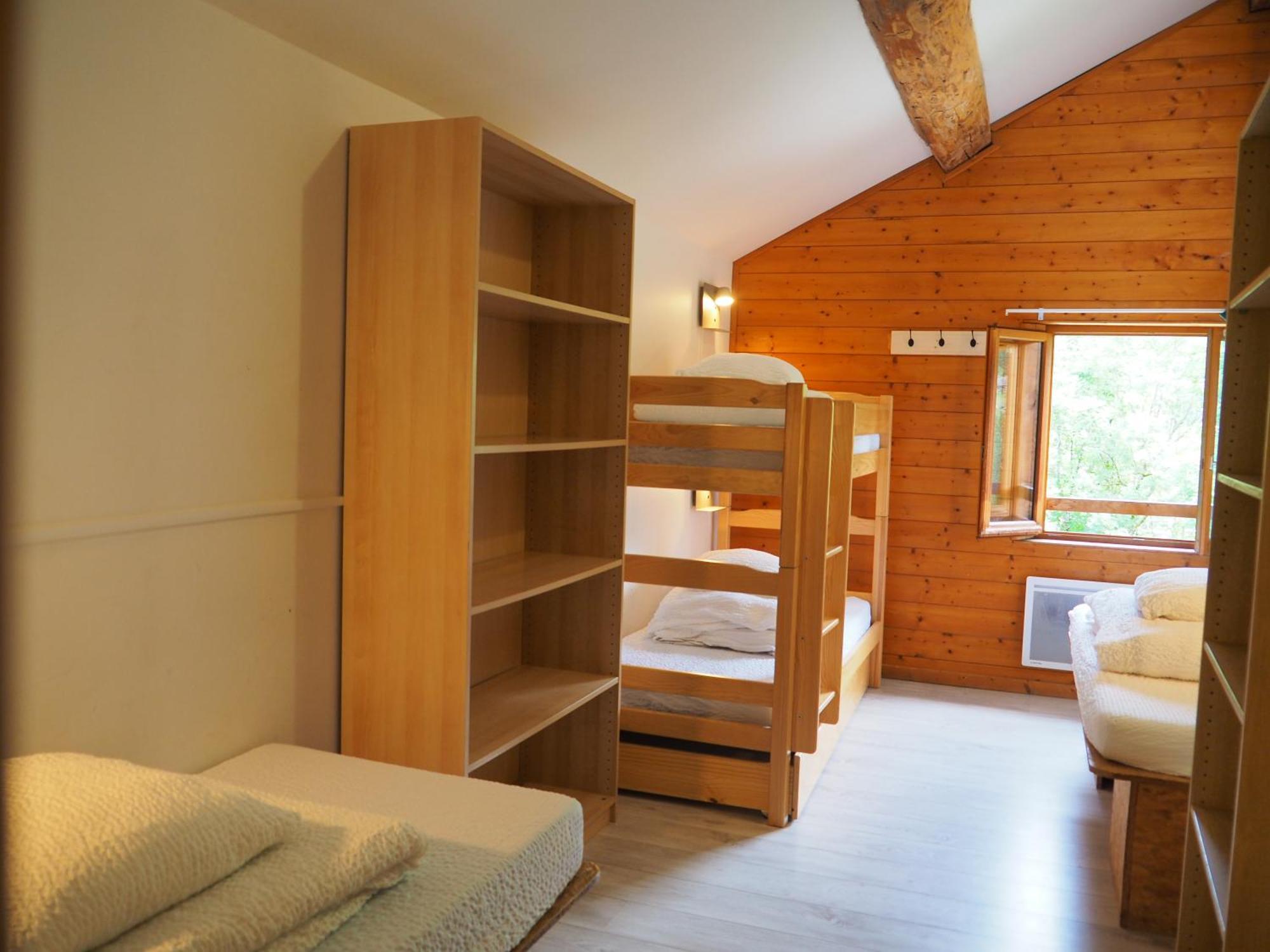 Auberge De Jeunesse Hi Ла-Клюсаз Экстерьер фото