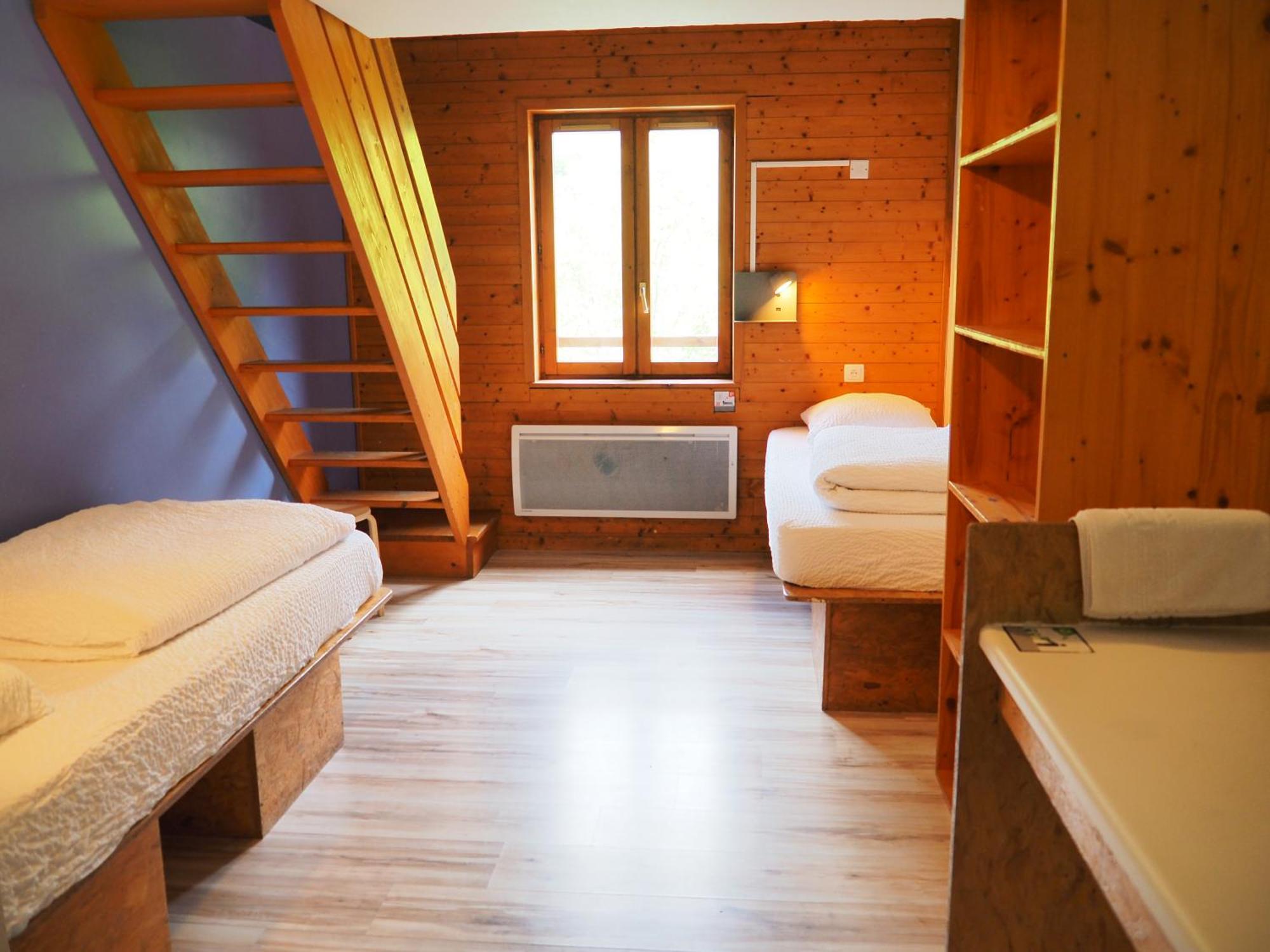 Auberge De Jeunesse Hi Ла-Клюсаз Экстерьер фото