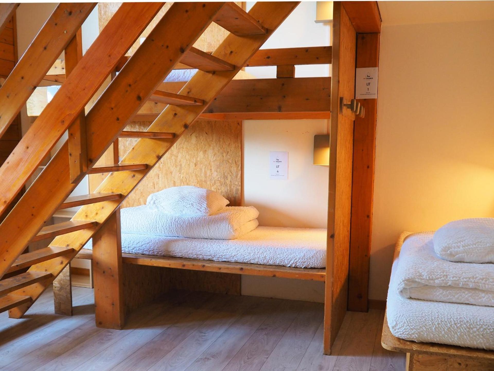Auberge De Jeunesse Hi Ла-Клюсаз Номер фото