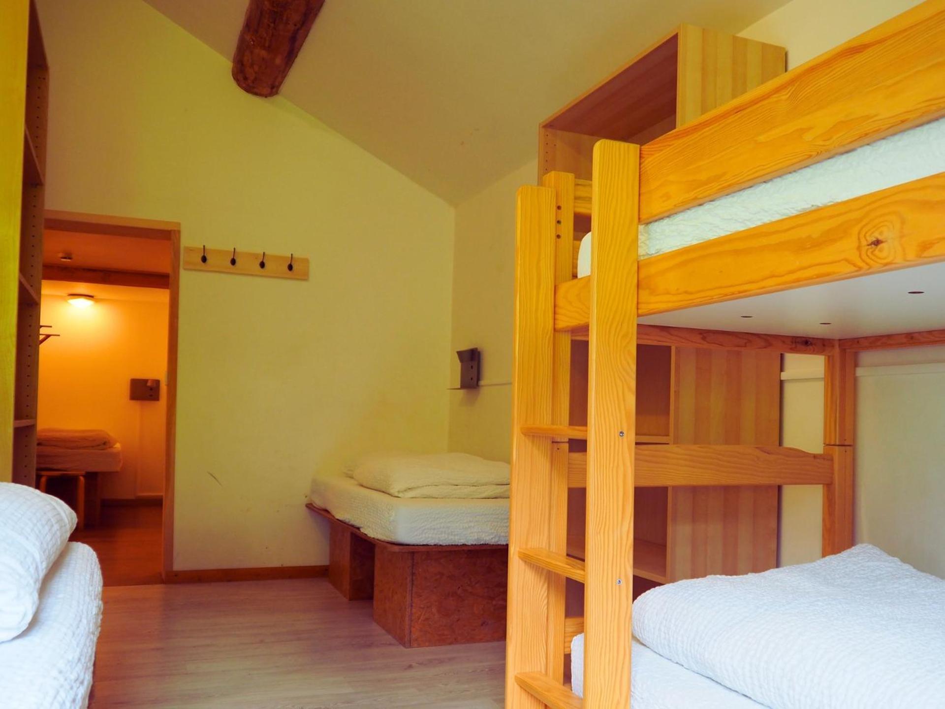 Auberge De Jeunesse Hi Ла-Клюсаз Номер фото